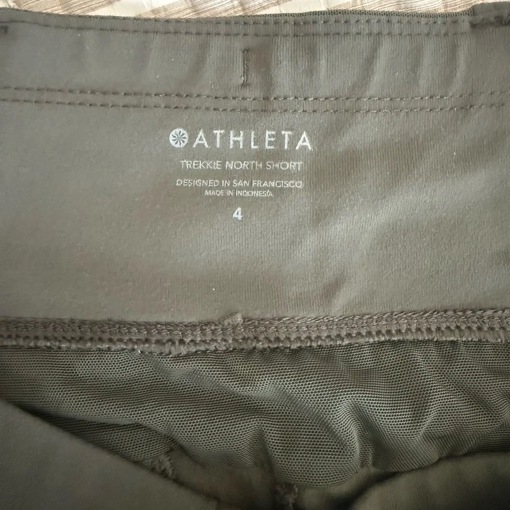Athleta Trekkie North  Shorts - Picture 3 of 3